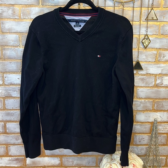 Tommy Hilfiger Black Signature Logo Solid V-Neck Sweater, Men’s Size Medium. - Picture 13 of 16